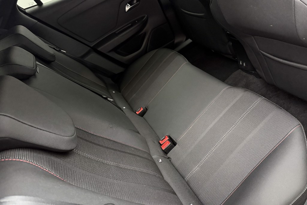 Vauxhall Mokka GS Automatic Petrol SUV - Stock Number (1555141) - 21st supplementary image