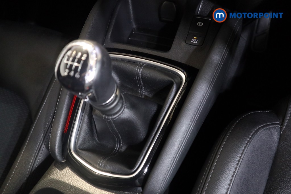 Nissan Qashqai Tekna Manual Petrol SUV - Stock Number (1555281) - 8th supplementary image