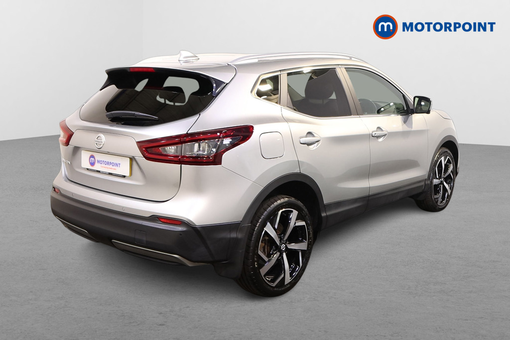 Nissan Qashqai Tekna Manual Petrol SUV - Stock Number (1555281) - Drivers side rear corner