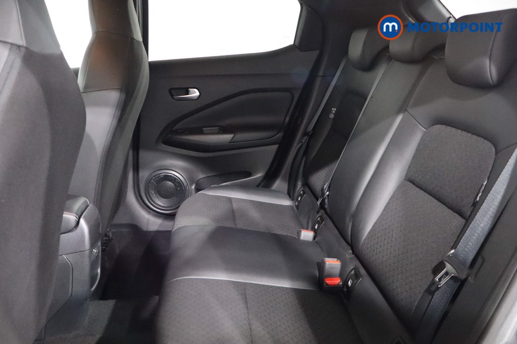 Nissan Juke N-Connecta Automatic Petrol SUV - Stock Number (1555581) - 5th supplementary image