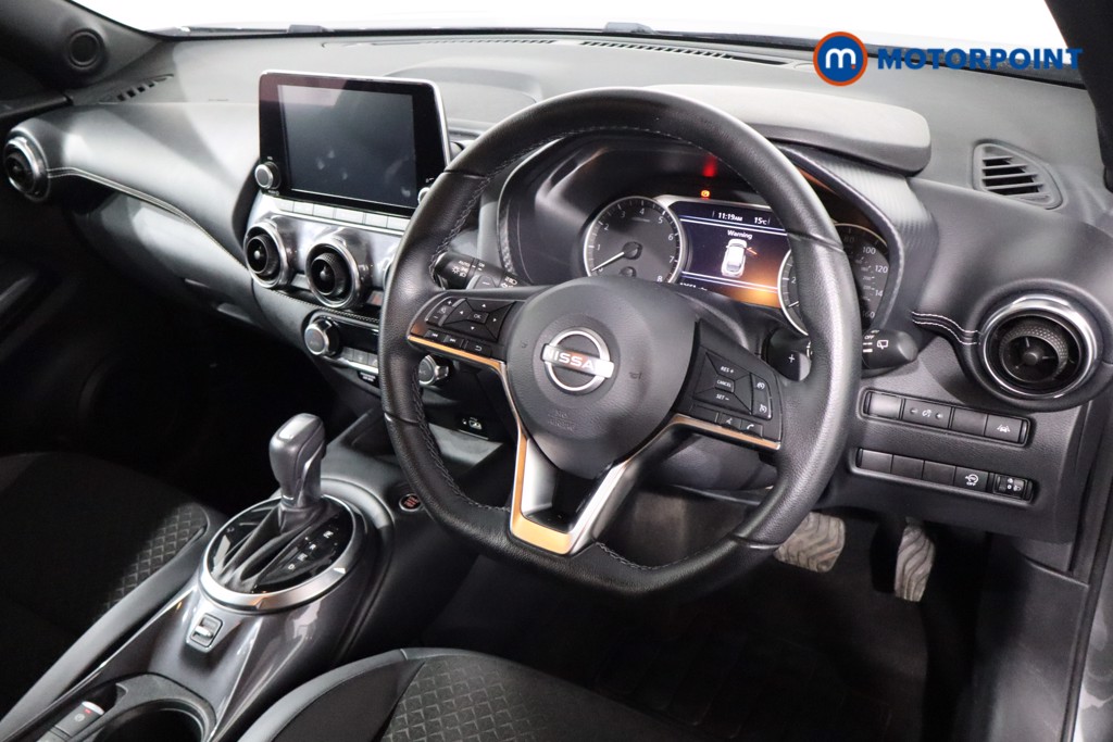 Nissan Juke N-Connecta Automatic Petrol SUV - Stock Number (1555581) - 18th supplementary image