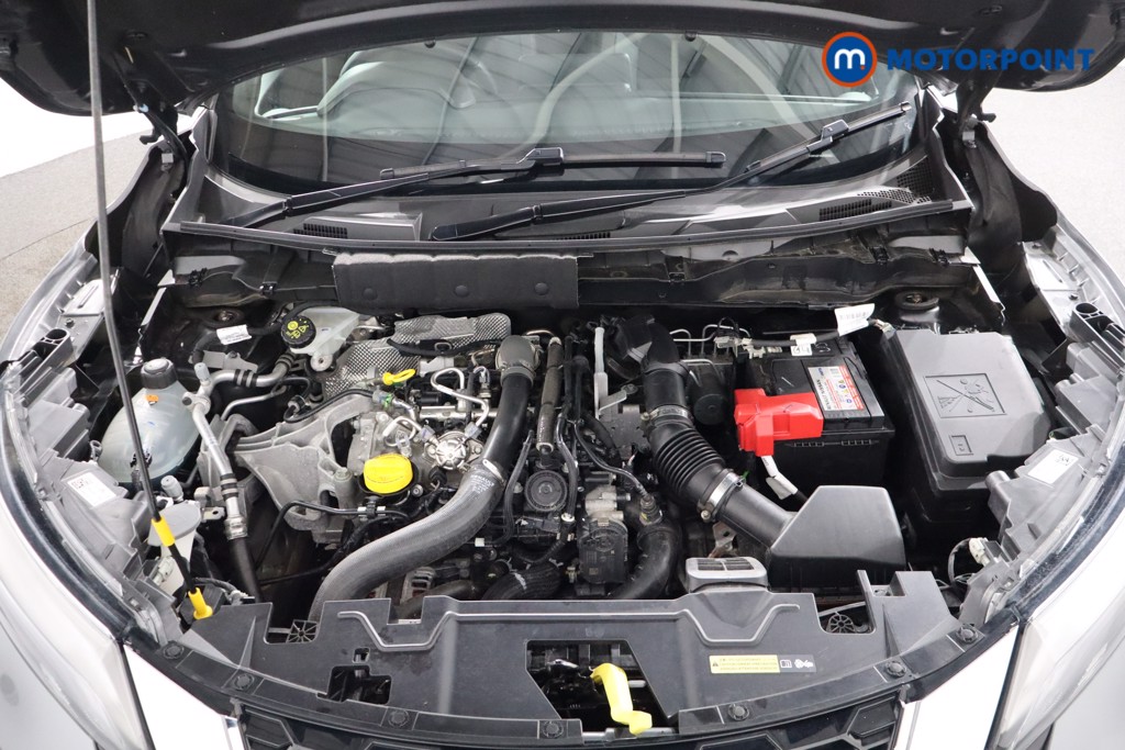Nissan Juke N-Connecta Automatic Petrol SUV - Stock Number (1555581) - 24th supplementary image
