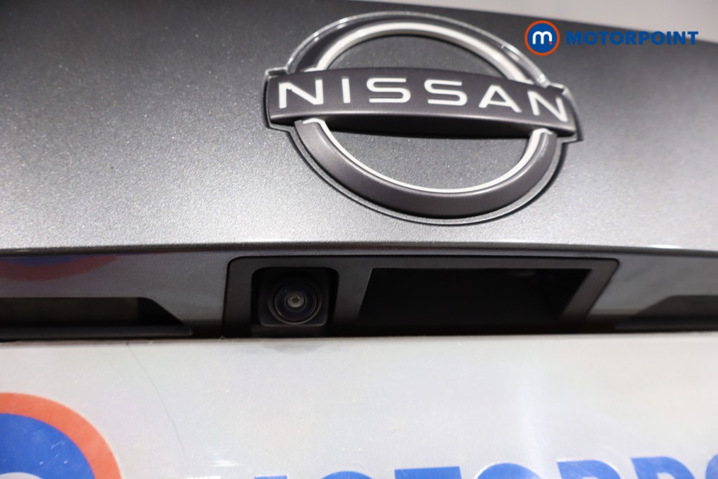 Nissan Juke N-Connecta Automatic Petrol SUV - Stock Number (1555581) - 28th supplementary image