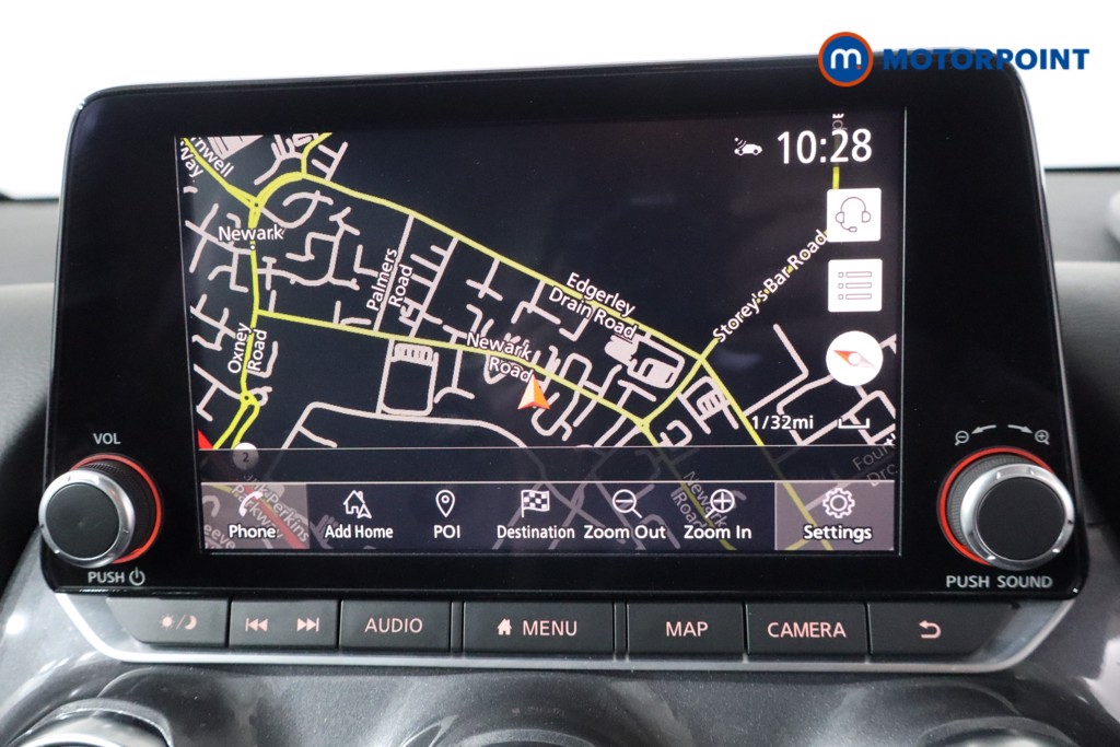 Nissan Juke N-Connecta Automatic Petrol SUV - Stock Number (1555584) - 2nd supplementary image