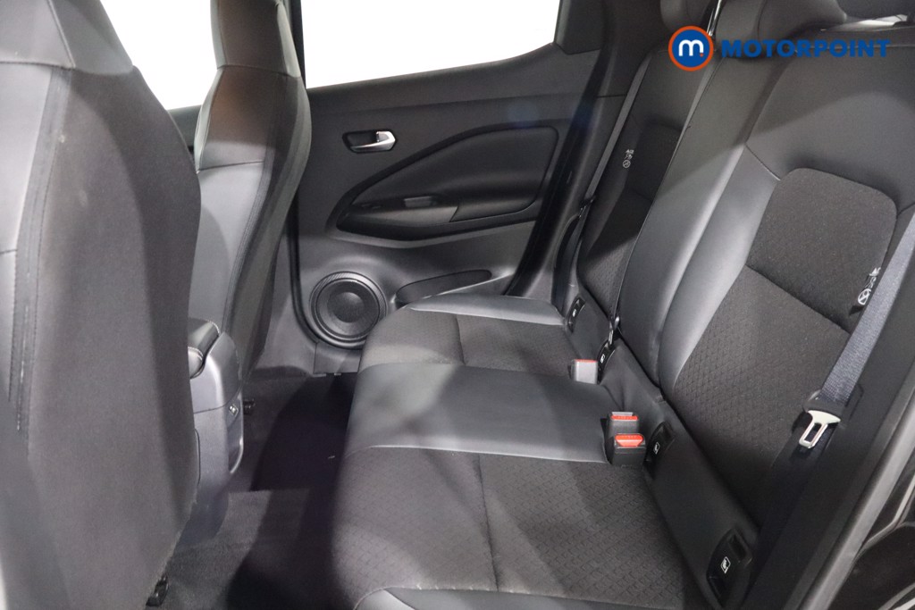 Nissan Juke N-Connecta Automatic Petrol SUV - Stock Number (1555584) - 5th supplementary image