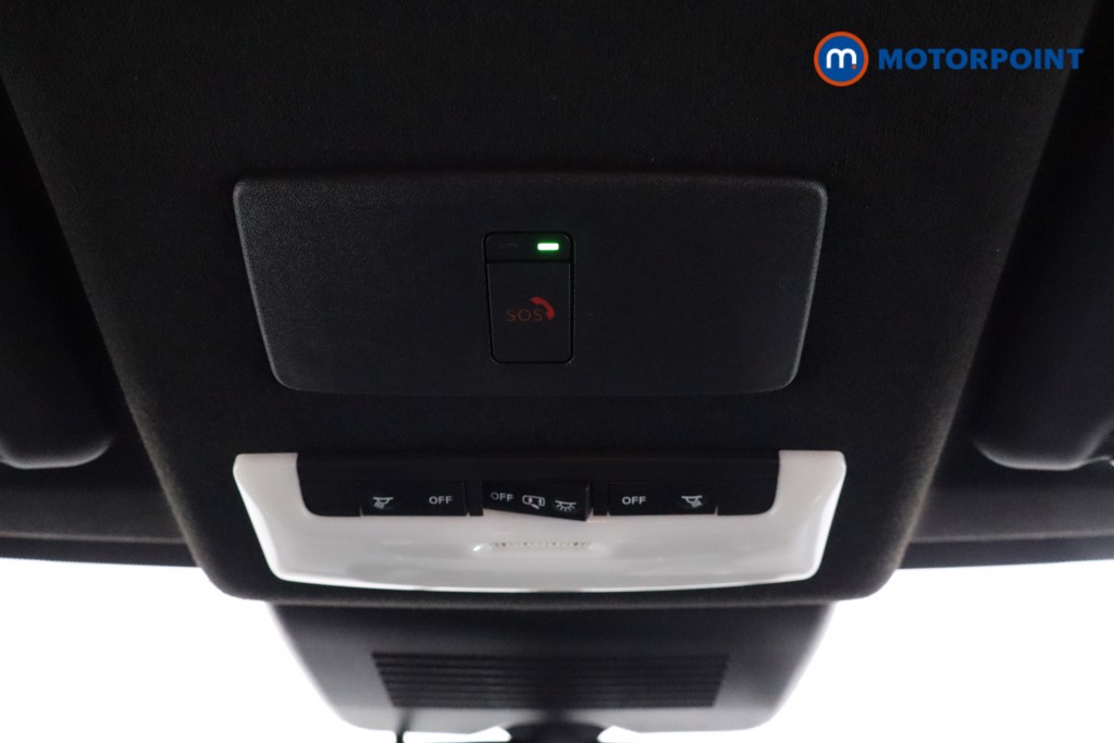 Nissan Juke N-Connecta Automatic Petrol SUV - Stock Number (1555584) - 17th supplementary image