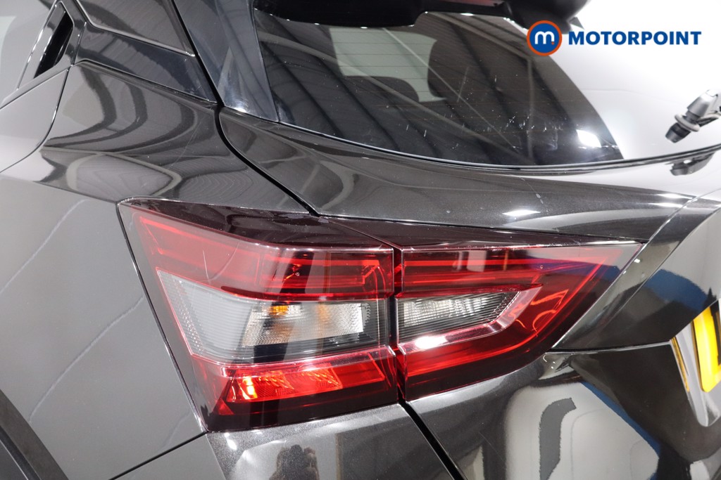 Nissan Juke N-Connecta Automatic Petrol SUV - Stock Number (1555584) - 26th supplementary image