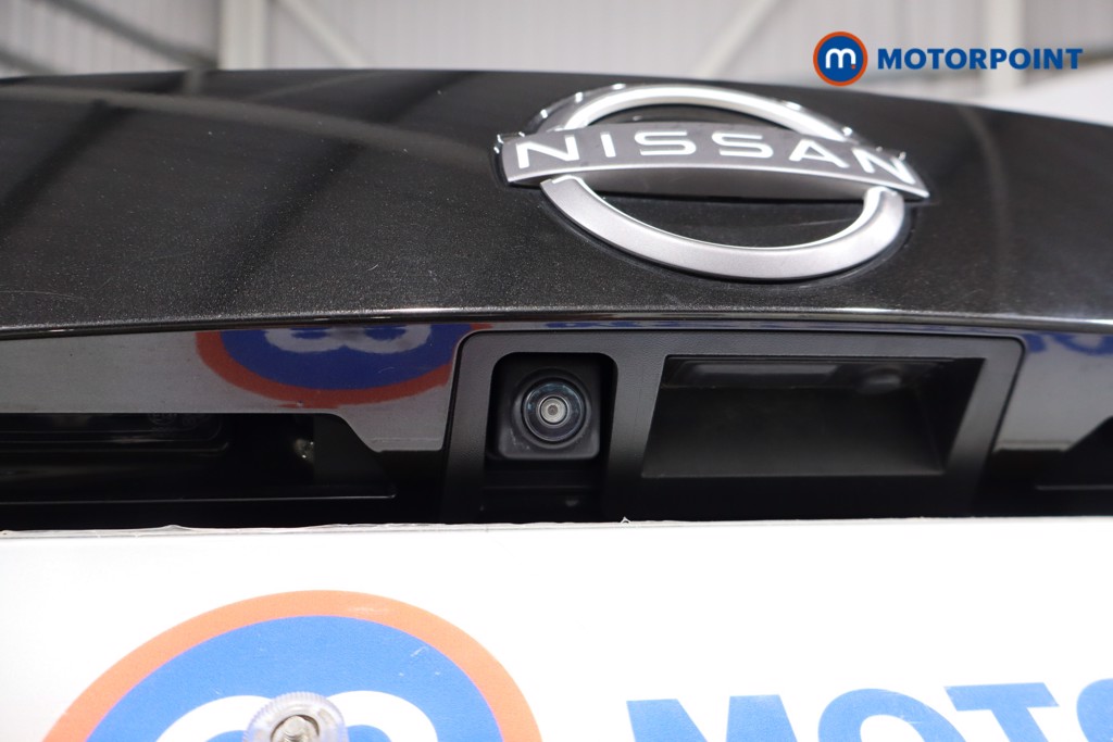 Nissan Juke N-Connecta Automatic Petrol SUV - Stock Number (1555584) - 28th supplementary image