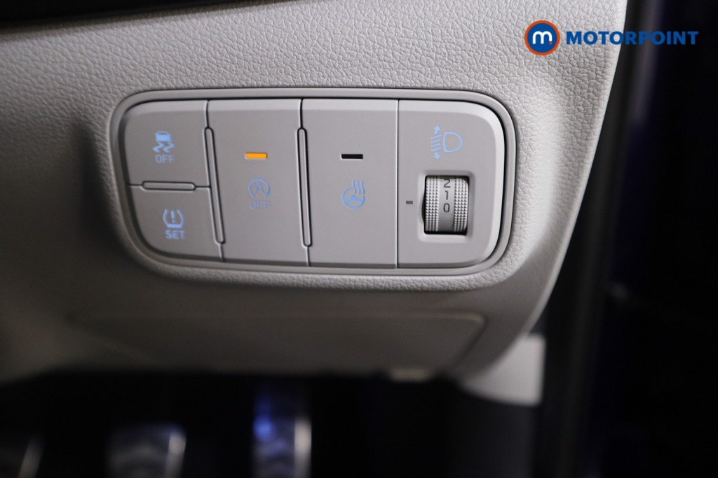 Hyundai Bayon Ultimate Manual Petrol-Electric Hybrid SUV - Stock Number (1556339) - 9th supplementary image