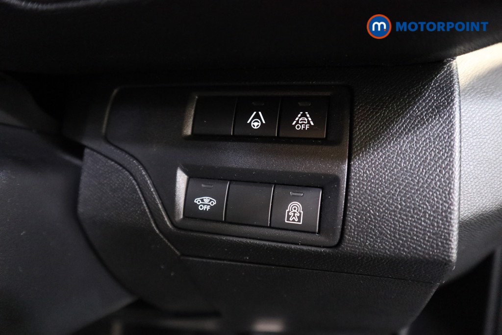 Peugeot 3008 GT Automatic Petrol-Electric Hybrid SUV - Stock Number (1556491) - 9th supplementary image