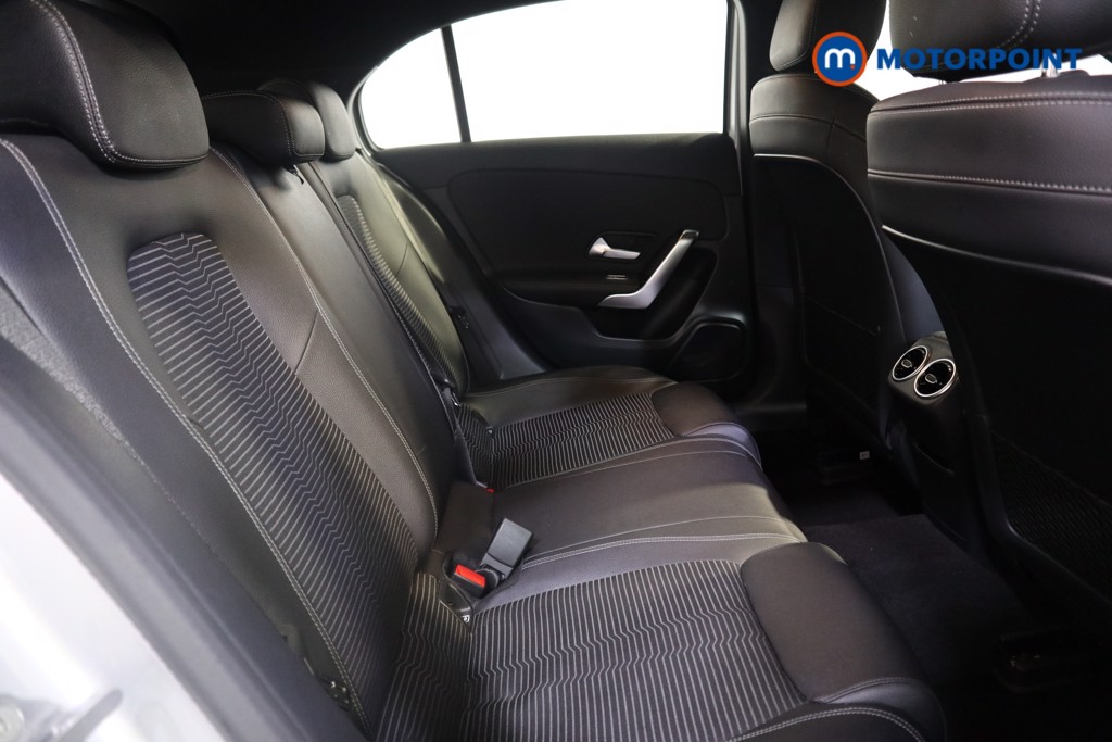 Mercedes-Benz A Class Sport Automatic Diesel Hatchback - Stock Number (1556602) - 14th supplementary image