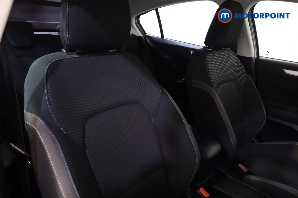Ford Focus Zetec Edition Manual Petrol-Electric Hybrid Hatchback - Stock Number (1556613) - 14th supplementary image