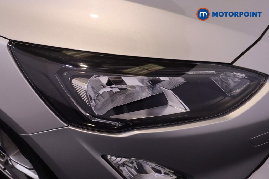 Ford Focus Zetec Edition Manual Petrol-Electric Hybrid Hatchback - Stock Number (1556613) - 21st supplementary image
