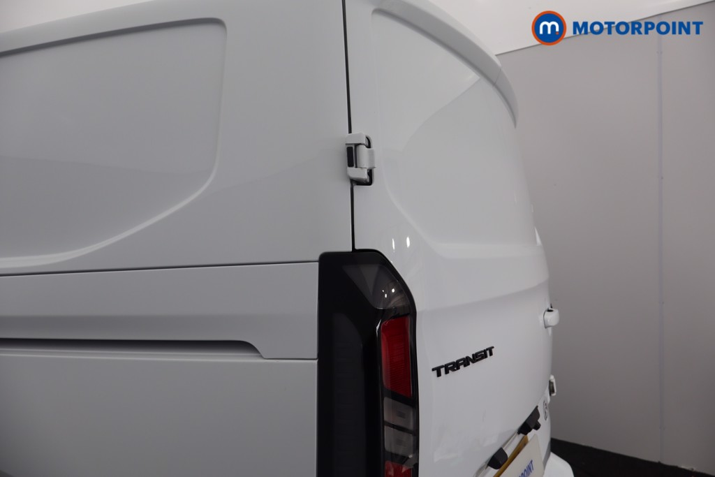 Ford Transit Custom Limited Manual Diesel Panel Van - Stock Number (1556941) - 30th supplementary image