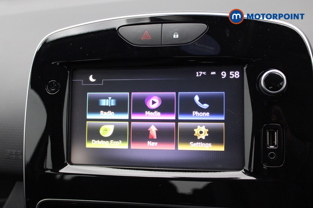 Renault Clio Dynamique Nav Manual Petrol Hatchback - Stock Number (1556978) - 5th supplementary image