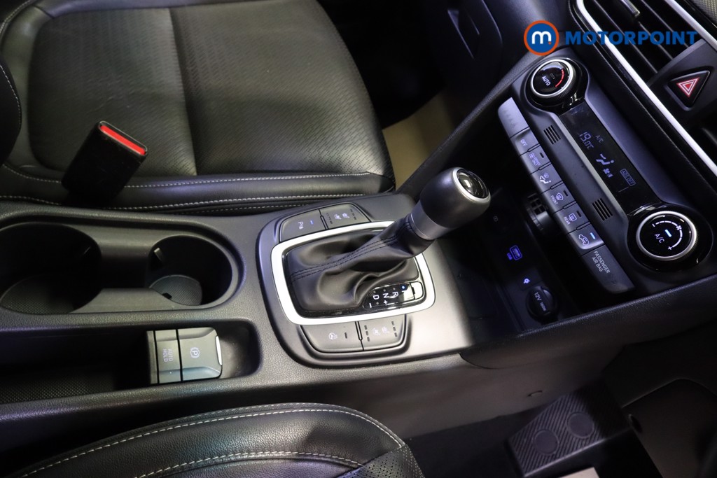 Hyundai Kona Premium Se Automatic Petrol-Electric Hybrid SUV - Stock Number (1557126) - 5th supplementary image