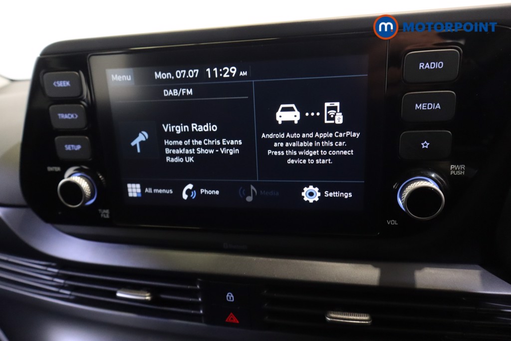 Hyundai Bayon Se Connect Manual Petrol-Electric Hybrid SUV - Stock Number (1557400) - 2nd supplementary image