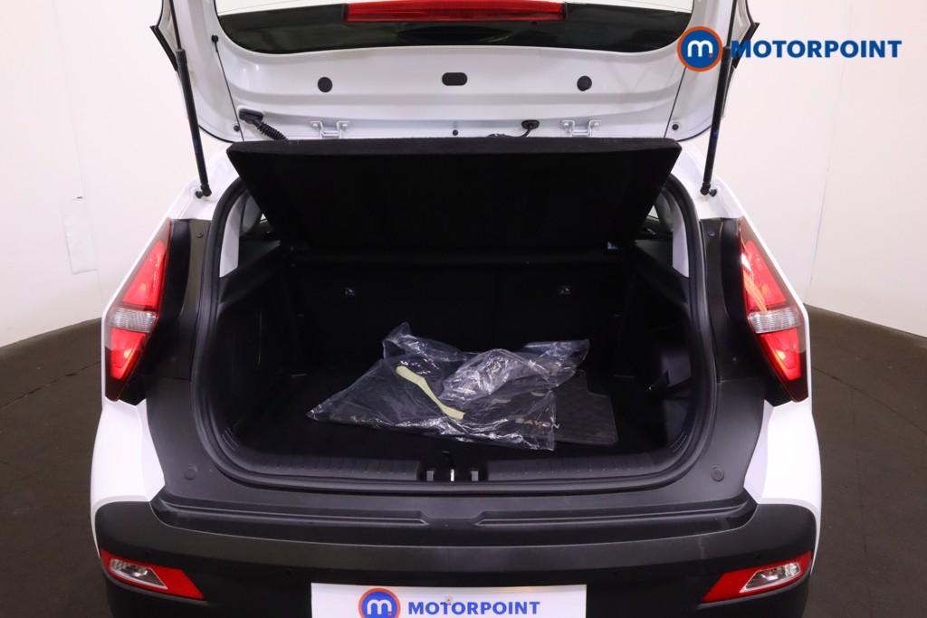 Hyundai Bayon Se Connect Manual Petrol-Electric Hybrid SUV - Stock Number (1557400) - 14th supplementary image