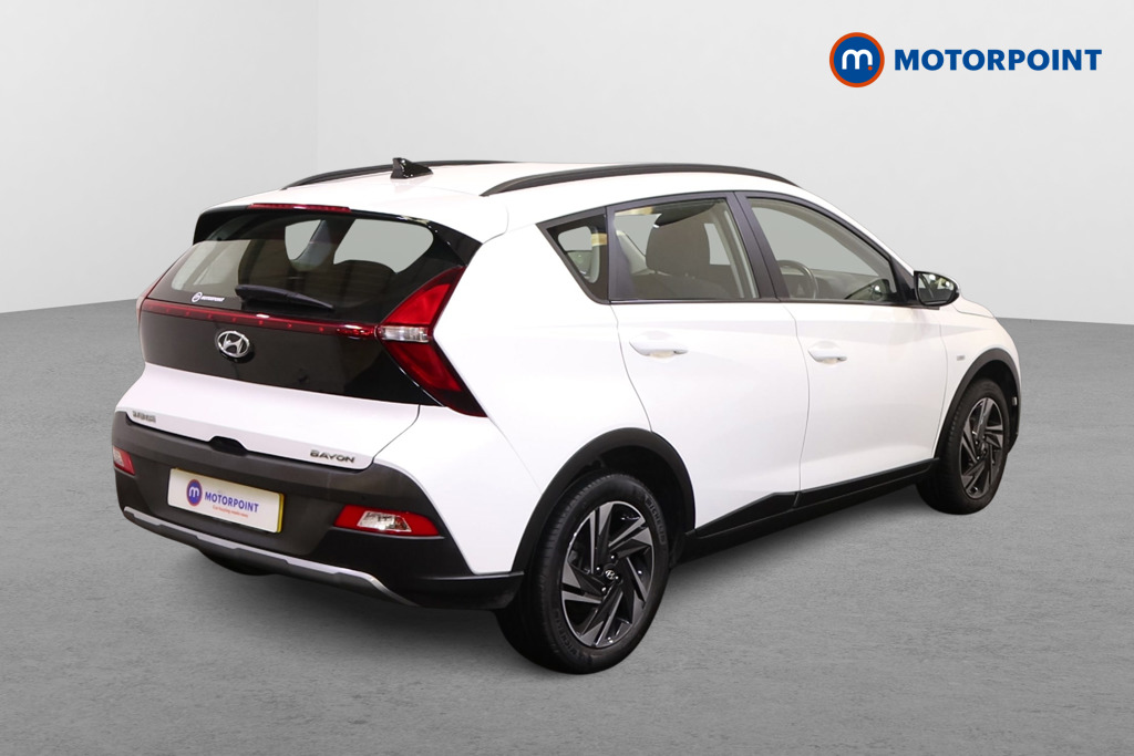 Hyundai Bayon Se Connect Manual Petrol-Electric Hybrid SUV - Stock Number (1557400) - Drivers side rear corner
