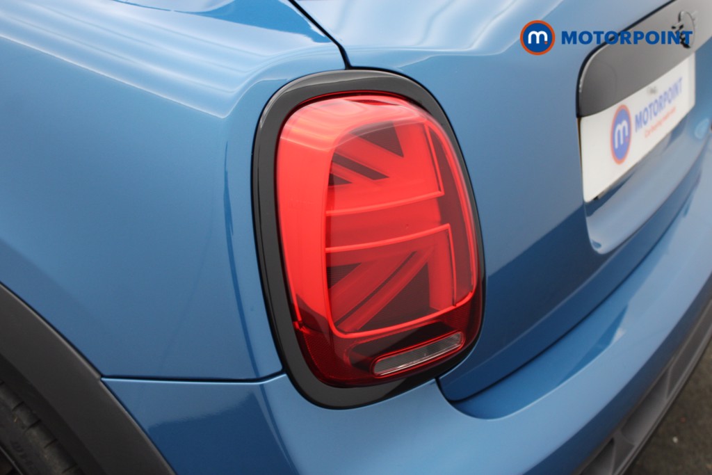 Mini Hatchback Cooper Sport Automatic Petrol Hatchback - Stock Number (1557424) - 26th supplementary image