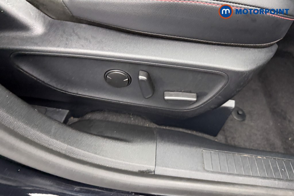 Ford Kuga St-Line Edition Automatic Petrol Plug-In Hybrid SUV - Stock Number (1557504) - 19th supplementary image
