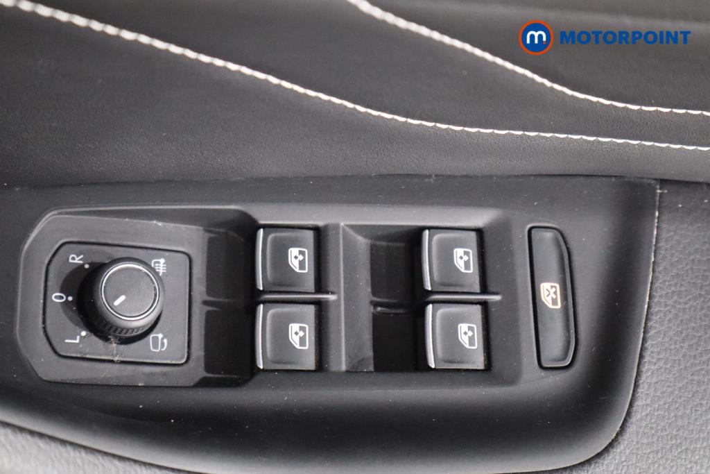 Volkswagen Arteon R-Line Automatic Petrol Hatchback - Stock Number (1558142) - 13th supplementary image