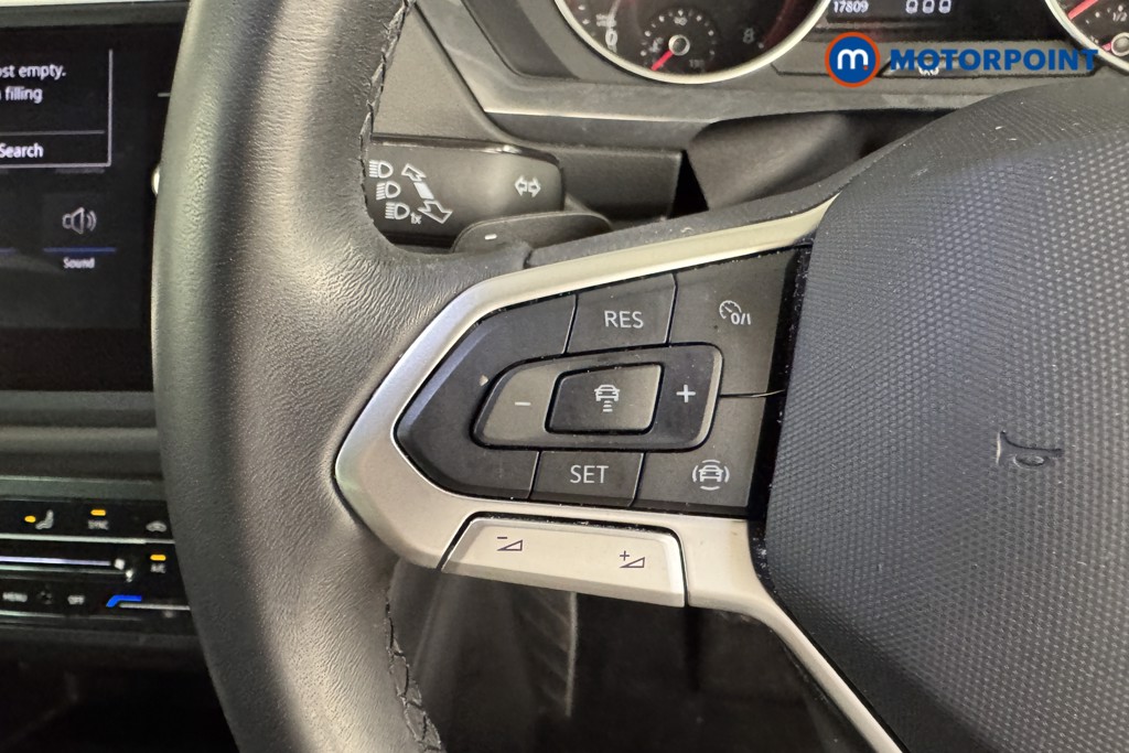 Volkswagen Tiguan Life Automatic Petrol SUV - Stock Number (1558228) - 12th supplementary image