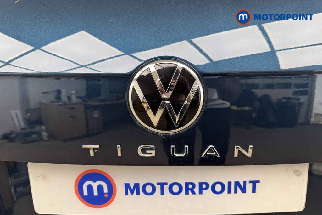 Volkswagen Tiguan Life Automatic Petrol SUV - Stock Number (1558228) - 18th supplementary image