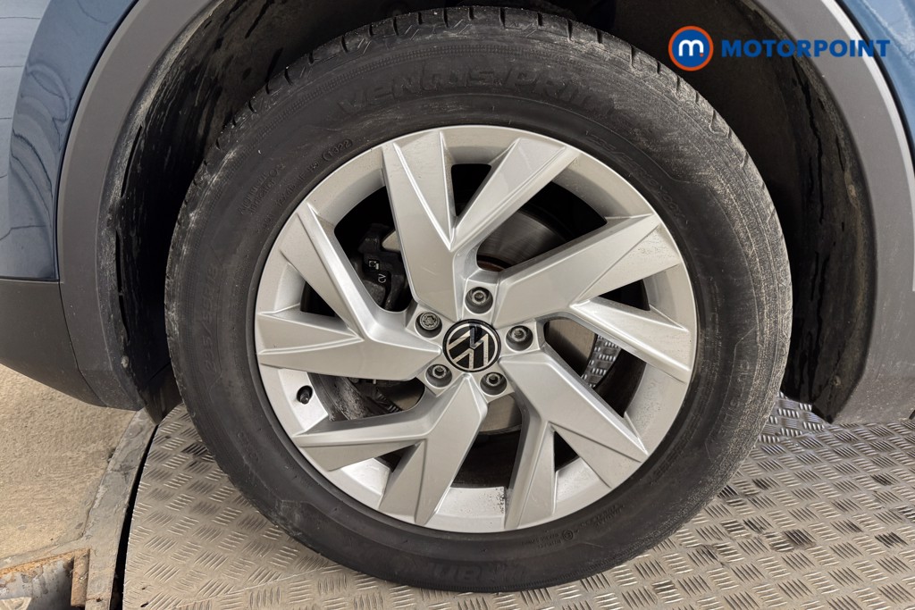 Volkswagen Tiguan Life Automatic Petrol SUV - Stock Number (1558228) - 21st supplementary image