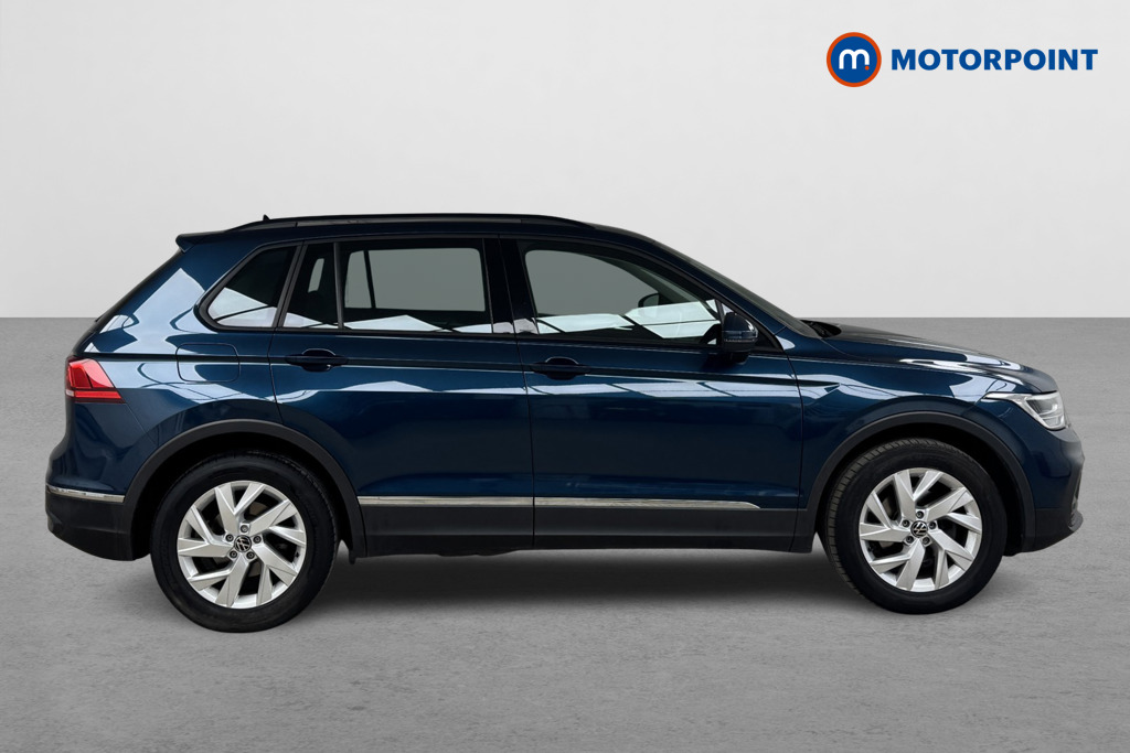 Volkswagen Tiguan Life Automatic Petrol SUV - Stock Number (1558228) - Drivers side