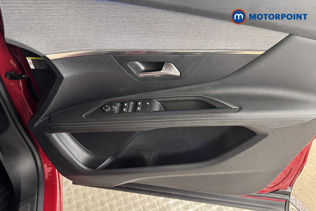 Peugeot 3008 GT Automatic Petrol Plug-In Hybrid SUV - Stock Number (1558270) - 14th supplementary image