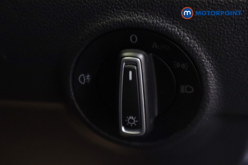 Volkswagen T-Roc Black Edition Automatic Petrol SUV - Stock Number (1558416) - 9th supplementary image