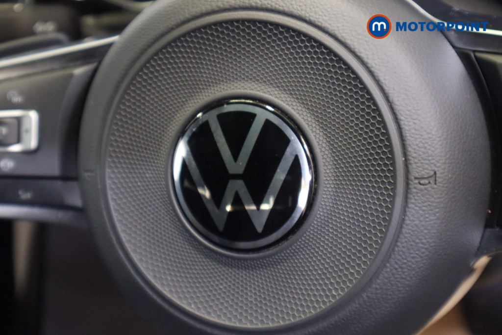 Volkswagen T-Roc Black Edition Automatic Petrol SUV - Stock Number (1558416) - 11th supplementary image