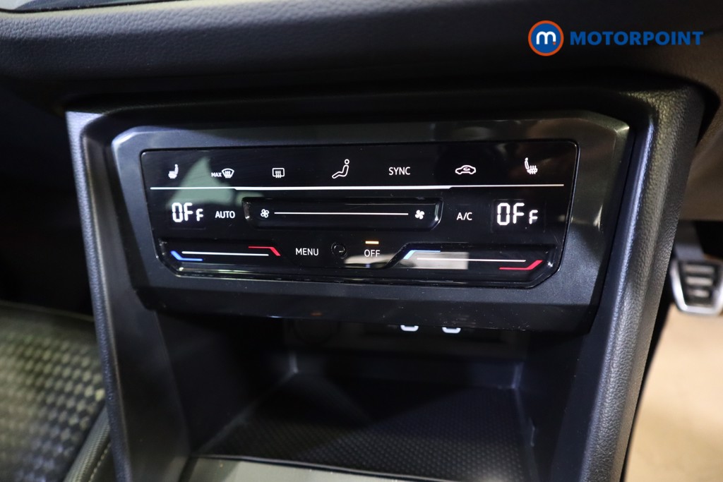 Volkswagen Tiguan Active Manual Petrol SUV - Stock Number (1558555) - 4th supplementary image