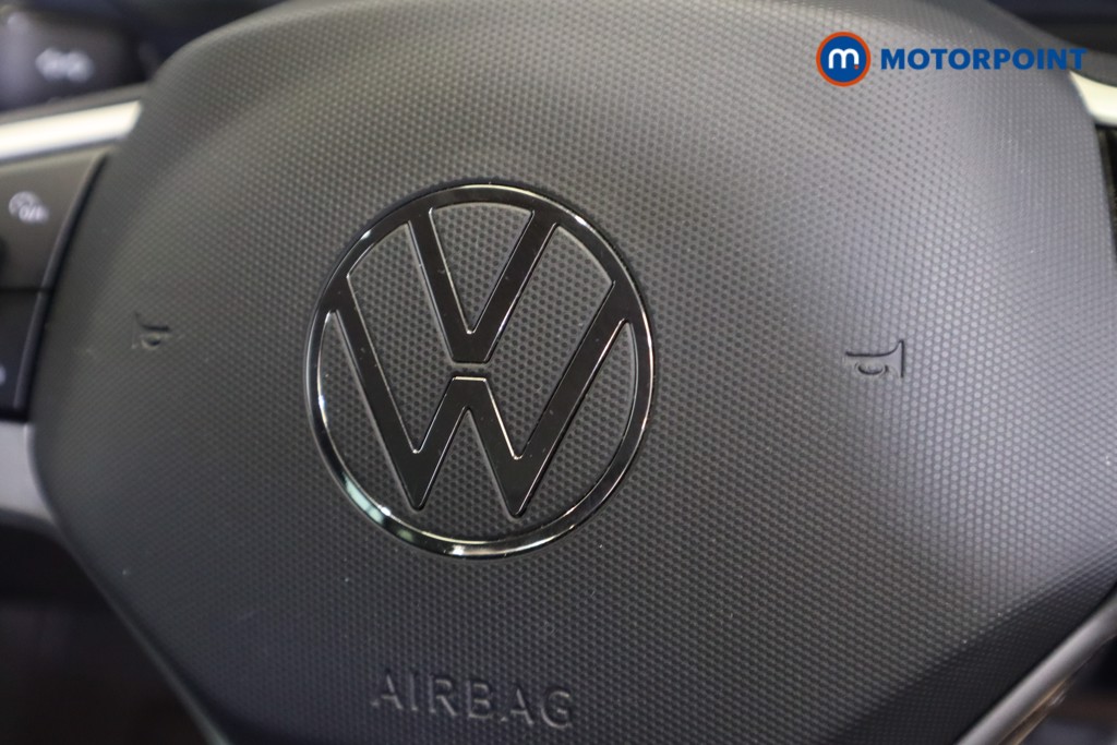 Volkswagen Tiguan Active Manual Petrol SUV - Stock Number (1558555) - 11th supplementary image