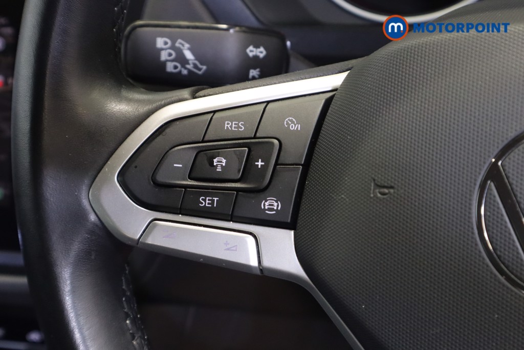 Volkswagen Tiguan Active Manual Petrol SUV - Stock Number (1558555) - 12th supplementary image