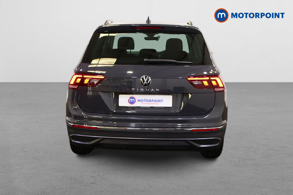 Volkswagen Tiguan Active Manual Petrol SUV - Stock Number (1558555) - Rear bumper