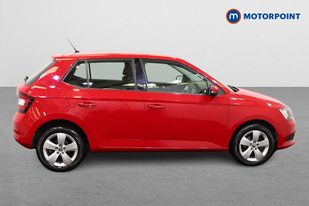 Skoda Fabia SE Manual Petrol Hatchback - Stock Number (1558660) - Drivers side