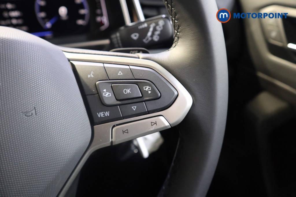 Volkswagen T-Roc R-Line Automatic Petrol SUV - Stock Number (1558687) - 4th supplementary image