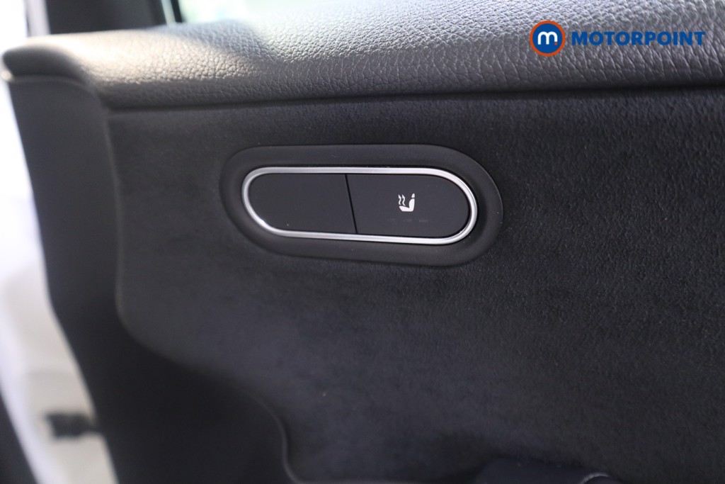 Mercedes-Benz A Class Amg Line Automatic Petrol Hatchback - Stock Number (1558701) - 10th supplementary image
