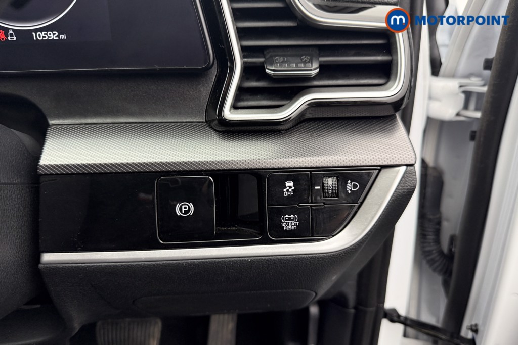 KIA Sportage 3 Automatic Petrol-Electric Hybrid SUV - Stock Number (1558736) - 18th supplementary image