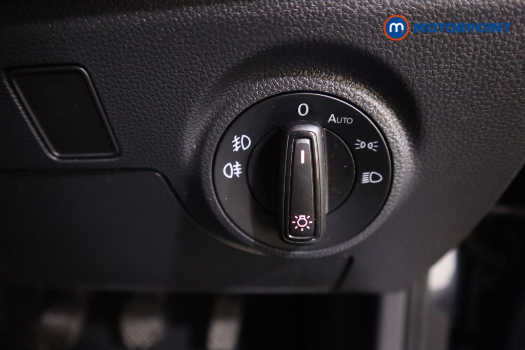 Seat Arona Fr Edition Manual Petrol SUV - Stock Number (1558744) - 9th supplementary image