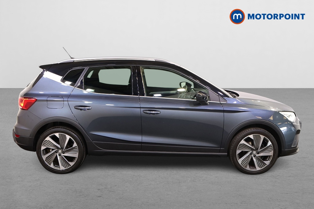 Seat Arona Fr Edition Manual Petrol SUV - Stock Number (1558744) - Drivers side
