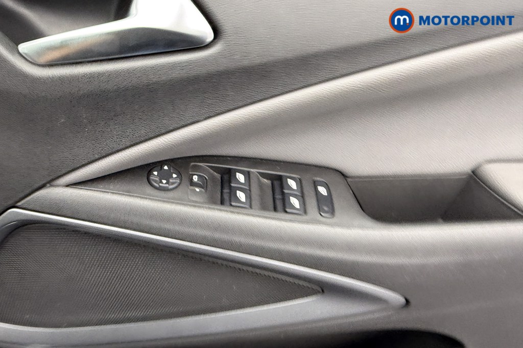 Vauxhall Crossland X Elite Nav Manual Petrol SUV - Stock Number (1558902) - 16th supplementary image