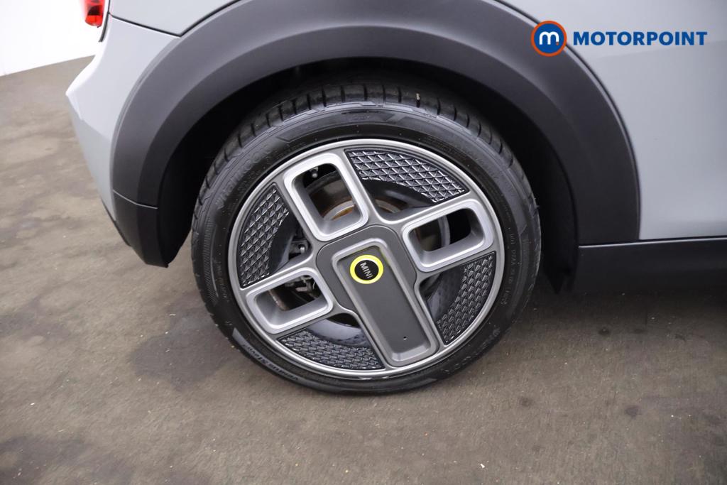 Mini Hatchback Cooper S Level 1 Automatic Electric Hatchback - Stock Number (1559348) - 17th supplementary image