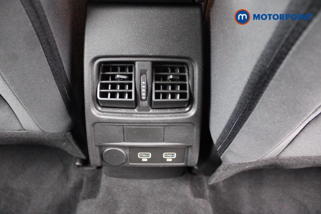 Renault Arkana Iconic Automatic Petrol-Electric Hybrid SUV - Stock Number (1559535) - 18th supplementary image