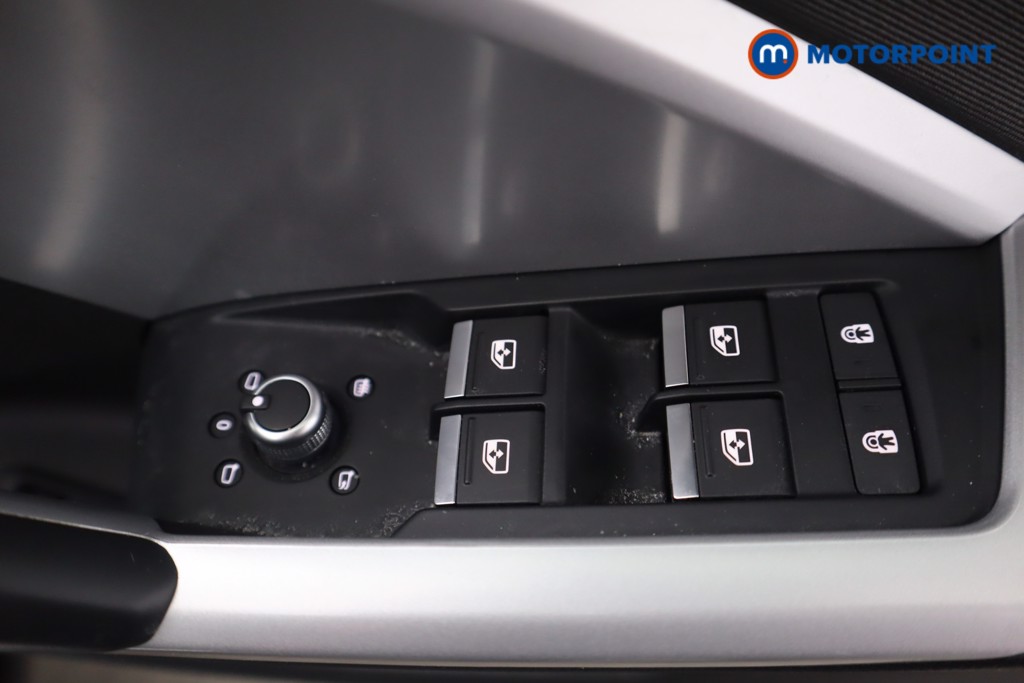 Audi Q3 Sport Automatic Diesel SUV - Stock Number (1559673) - 3rd supplementary image