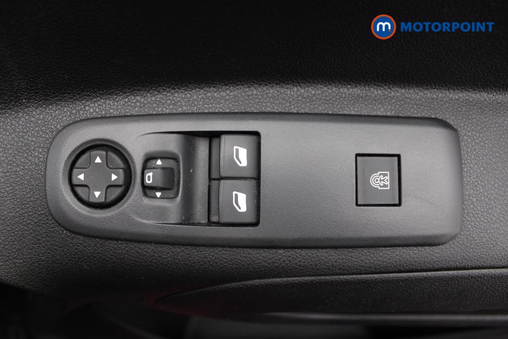 Vauxhall Combo Life Energy Automatic Diesel People Carrier - Stock Number (1559743) - 4th supplementary image