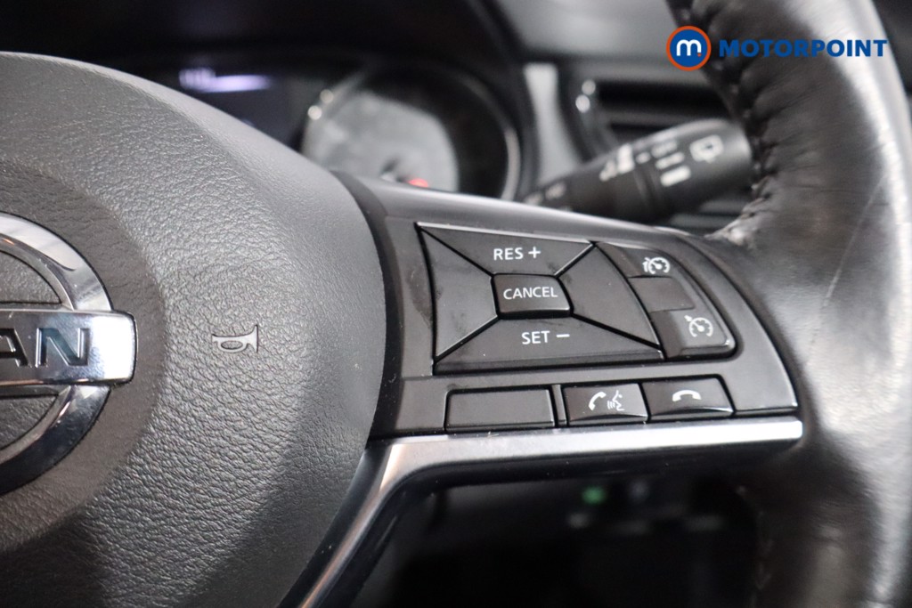 Nissan X-Trail N-Connecta Automatic Petrol SUV - Stock Number (1559847) - 8th supplementary image