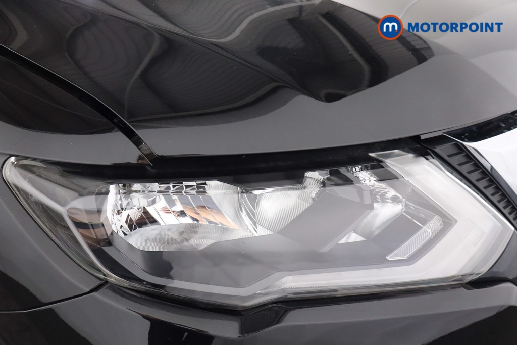 Nissan X-Trail N-Connecta Automatic Petrol SUV - Stock Number (1559847) - 22nd supplementary image